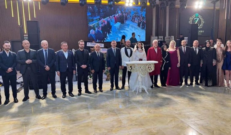 Isparta’da İş ve Siyaset Dünyasını Buluşturan Görkemli Nikah