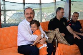 Isparta’da Tarlanın Gizli Kahramanlarına Vali Dokunuşu