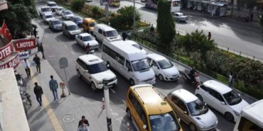 Isparta’da Trafik Çıkmazı: Her İki Kişiden Birinin Aracı Var!