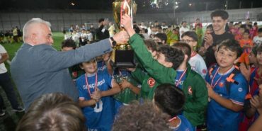Isparta’da U-11 Minikler Futbol Turnuvası Coşkuyla Tamamlandı