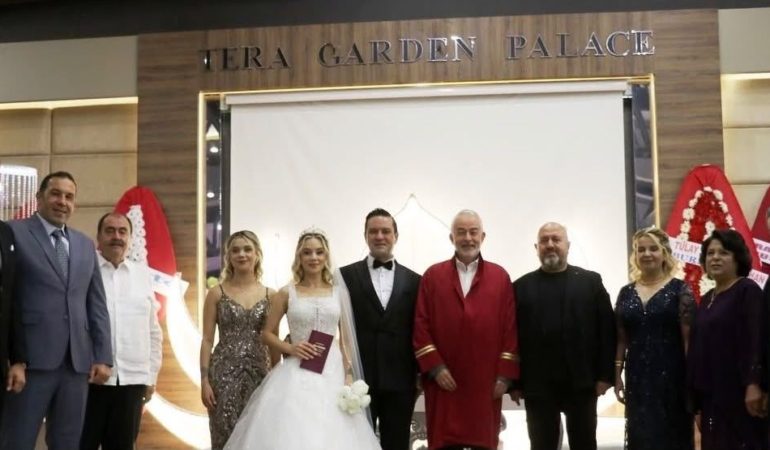Isparta’da Yılın Düğünü: Damla ve Lütfi Mutluluğa Uçtu