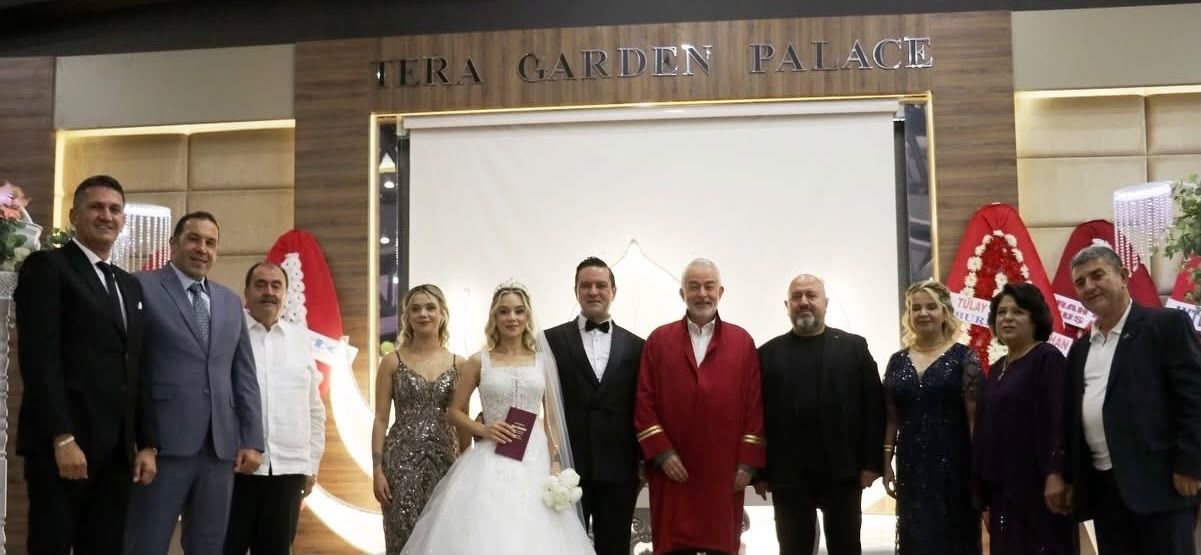 Isparta’da Yılın Düğünü: Damla ve Lütfi Mutluluğa Uçtu