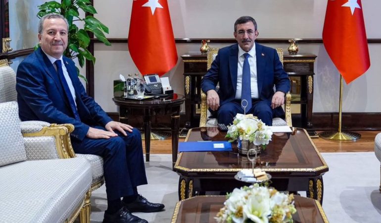 Isparta’nın Dev Yatırım Dosyası Külliye’de Masaya Yatırıldı