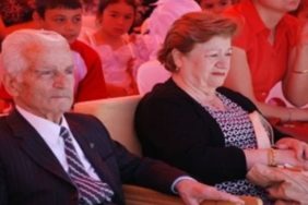 Isparta’nın İyilik Meleği Sezen Aldan Hayata Veda Etti