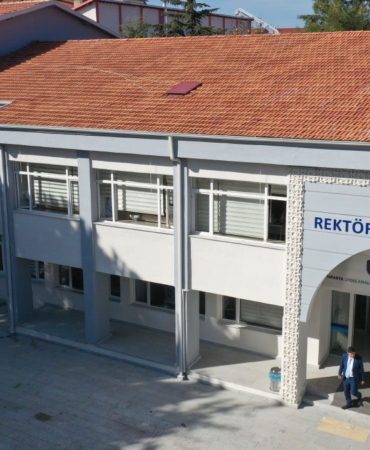 ISUBÜ’de Gözler Rektörlük Atamasında: 16 Aday Yarışta