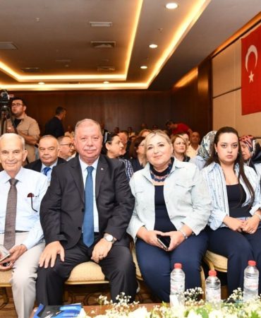 Metin Çelik 12 dev projeyle yeniden aday oldu