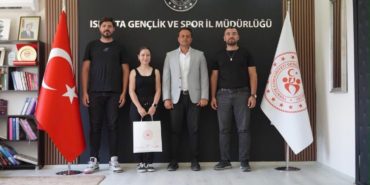 Rüzgarın Kızı Elif Nur Mert, Isparta’ya İki Kupa Kazandırdı