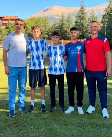 Amatör Kümeden 2. Lig’e Uzanan Başarı: Üç Genç Isparta 32 Spor’da
