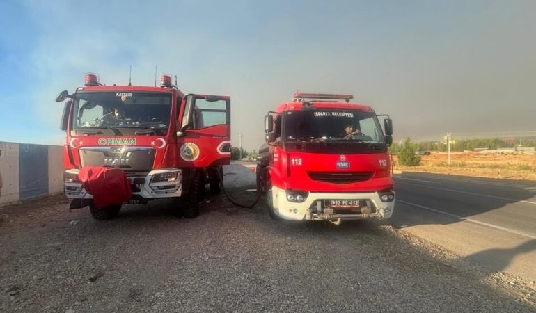 Antalya’yı Saran Alevlere Karşı Isparta’dan Omuz Omuza Mücadele