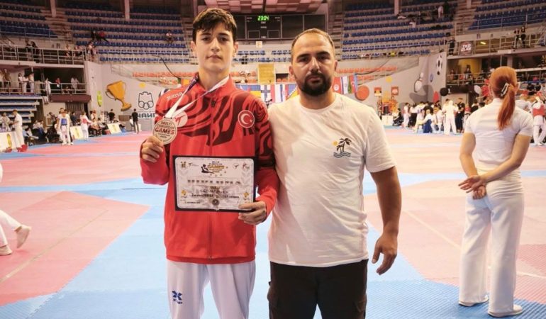 Avrupa’da Gümüş Madalya: Ispartalı Metin Ceylan Romanya Biletini Kaptı