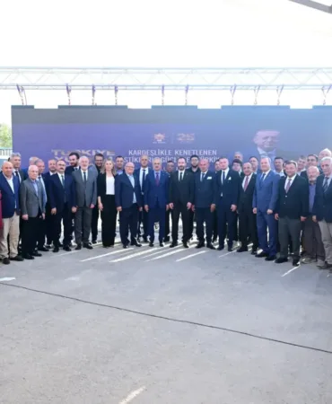 Bakan Uraloğlu Isparta’da Taşımacılık Sektörüyle Buluştu: Uygun Nakliyat’ta Samimi Zirve