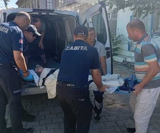 Eğirdir’de Naciye Teyzeye Zabıta Şefkati: Hastaneye Sedyeyle Taşındı