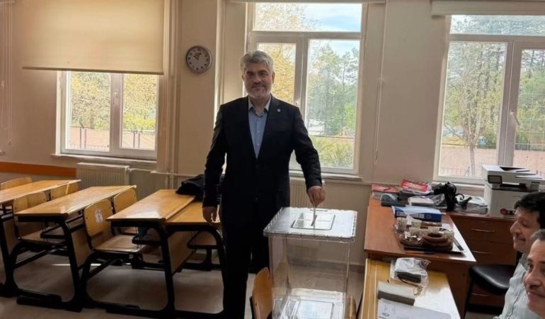 Eğitim-Bir-Sen Isparta’da Delege Seçimleri Tamamlandı: Selami Kılınç Güven Tazeledi