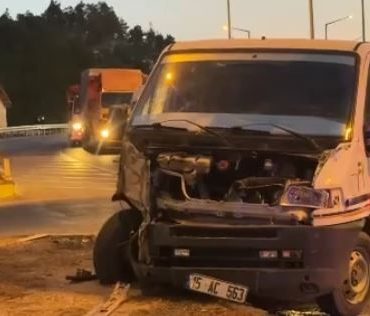 Ekmek Yolunda Kaza: Burdur’da İşçi Minibüsü Devrildi, 9 Yaralı