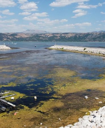 Göller Bölgesi İçin Kritik Uyarı: Isınan Hava Suyu Yutuyor