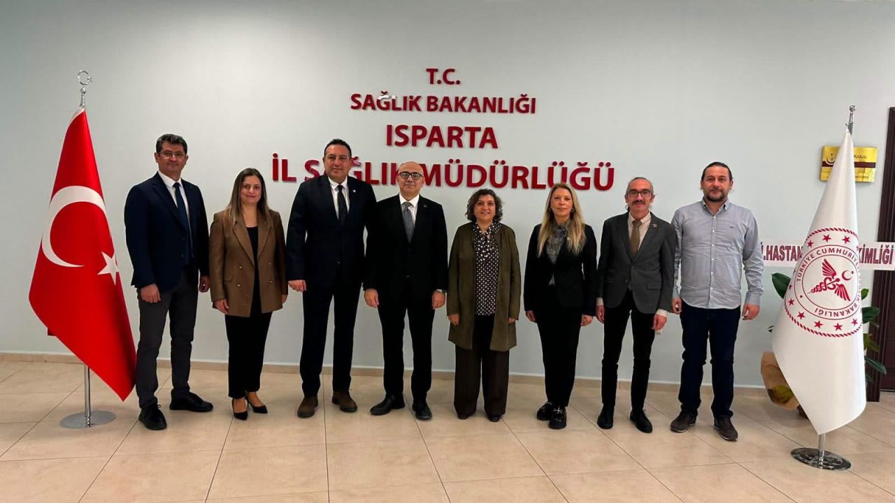 Isparta Eczacı Odası’ndan İl Sağlık Müdürü Dr. Küçükcoşkun’a Hayırlı Olsun Ziyareti