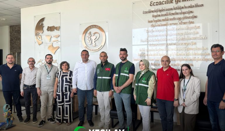 Isparta’da Bağımlılığa Karşı Yeşilay ve Eczacı Güç Birliği