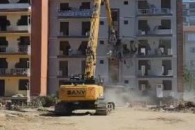 Isparta’da Dönüşüm Vakti: Anadolu Mahallesi’nde İlk Yıkım Yapıldı