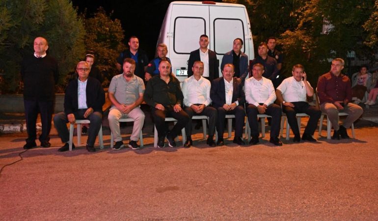Isparta’da Yıldızlar Altında Sinema: Miniklerin Eğlence Gecesi