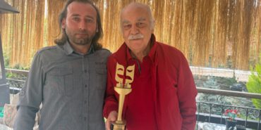 Ispartalı Usta Sanatçı Sait Genay’a Anlamlı Tiyatro Ödülü
