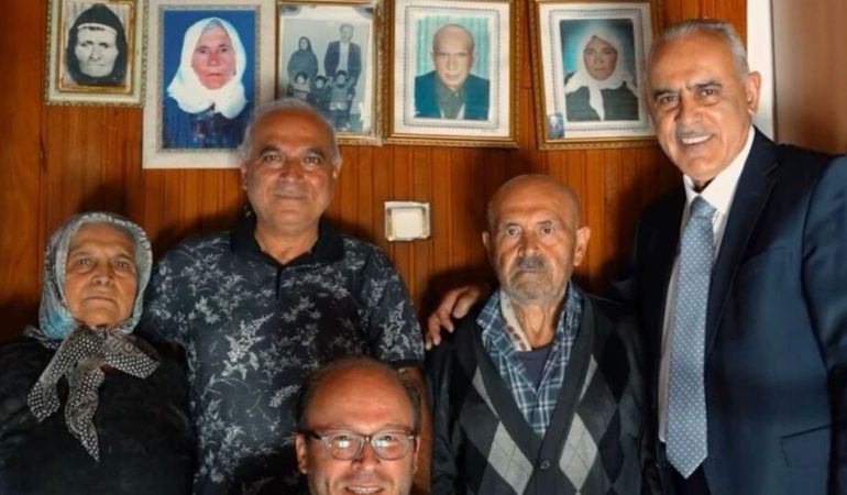 IYAŞ’tan Vefa Dersi: Başkan Meydan, 78 Yaşındaki Çınarı Evinde Ziyaret Etti