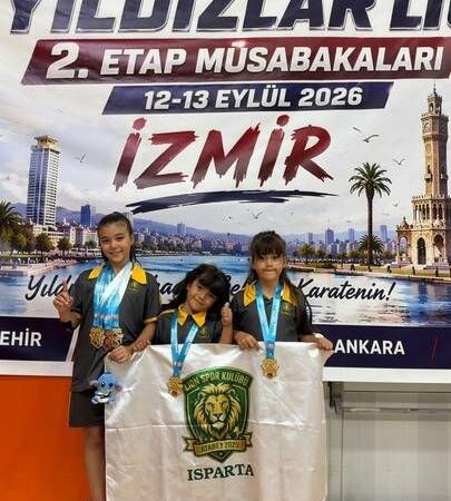 İzmir Tatamisinde Atabey Rüzgarı: Genç Karatecilerden Madalya Yağmuru