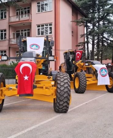 Kırsalın Yol Çilesi Bitiyor: Isparta’ya Yeni Nesil Greyderler
