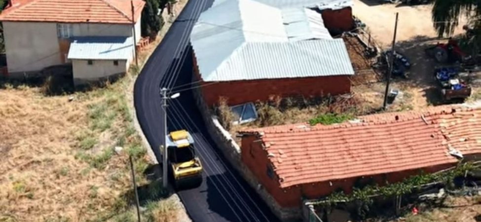 Kıyakdede Köyü’nün Yolu Sıcak Asfalta Kavuştu