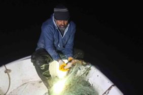 Kovada Gölü’nde Kaçak Avcılara Geçit Yok: 600 Metrelik Ağ Toplandı, Balıklar Suya Döndü