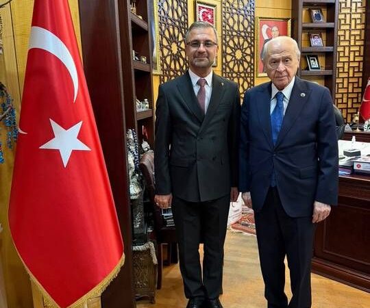MHP Lideri Bahçeli’den Isparta İl Başkanı Gülay’a Anlamlı Tebrik