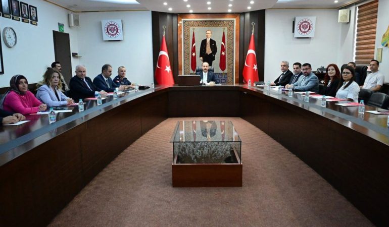 Okullarda Huzur Zirvesi: Isparta’da Güvenlik Önlemleri Masaya Yatırıldı