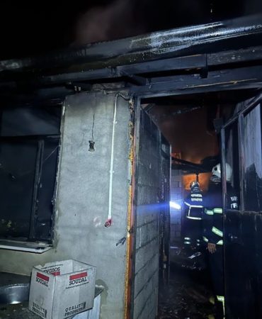 Sav Beldesinde Yürekleri Ağza Getiren Ev Yangını
