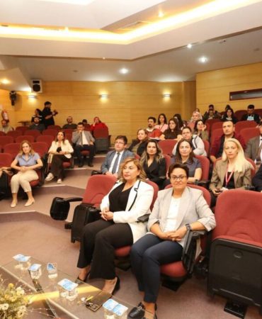 SDÜ Hastanesi’nde Hayat Kurtaran Buluşma: Sepsiste Erken Tanı Masaya Yatırıldı