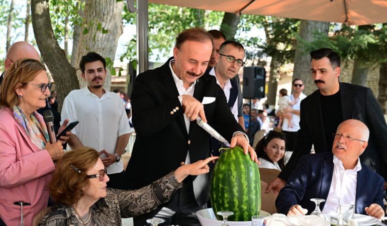 Şevket Demirel’in Mirası: Karpuz Festivali’nde Isparta Tek Yürek Oldu