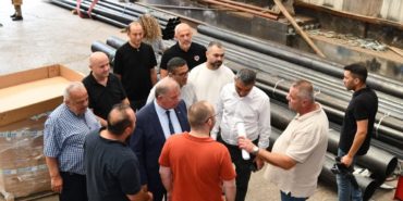 Üreten Kesimin Yanında: Metin Çelik’ten Sanayi Çıkarması