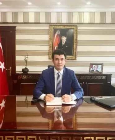 Afyonkarahisar Yasa Boğuldu: Vali Aktaş’tan Yardımcısına Yürek Burkan Veda: ‘Şok İçerisindeyim!’