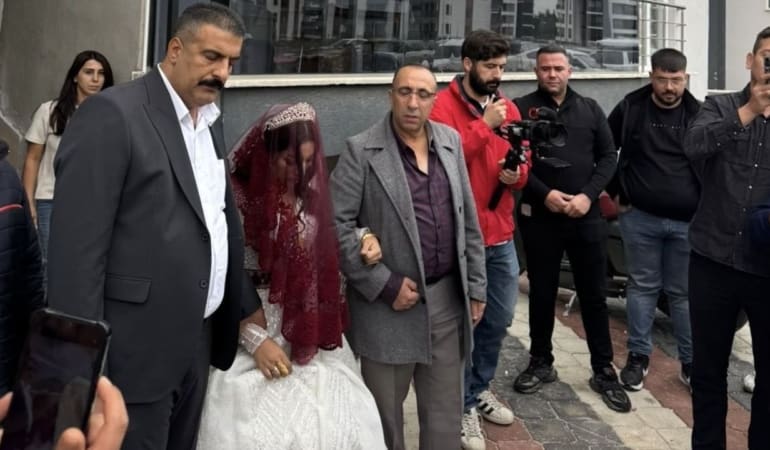 Atabey’de Mutluluk Rüzgarları Esti: Elif ve Hüseyin Dünya Evine Girdi!