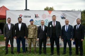 Eğirdir’de Bilim Dolu Günler Başladı: Başkan Mustafa Özer Genç Mucitlerle Buluştu