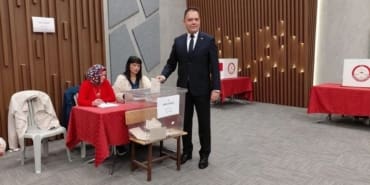 Isparta Barosu’nda Fatih Semiz Güven Tazeledi: Rakibine Fark Attı!