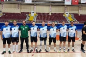 Isparta Gençlik ve Spor Futsalda Yarı Finalde! Kamu Spor Oyunları’nda Heyecan Dorukta!