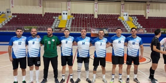 Isparta Gençlik ve Spor Futsalda Yarı Finalde! Kamu Spor Oyunları’nda Heyecan Dorukta!