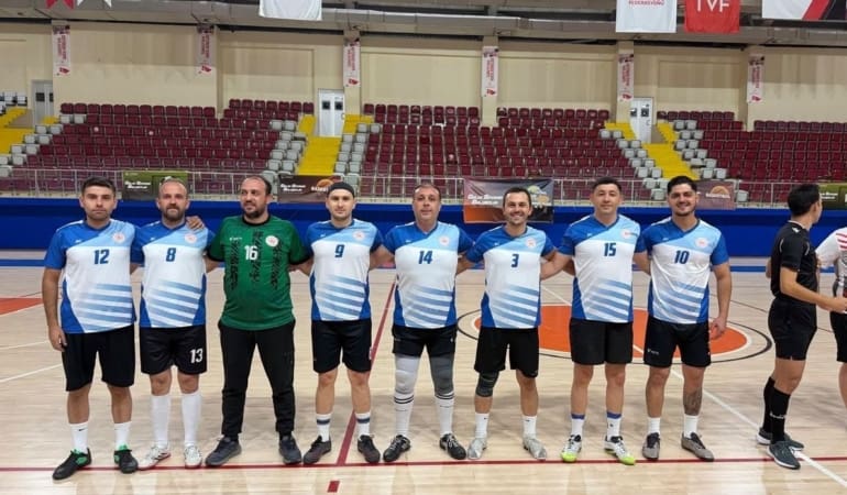 Isparta Gençlik ve Spor Futsalda Yarı Finalde! Kamu Spor Oyunları’nda Heyecan Dorukta!