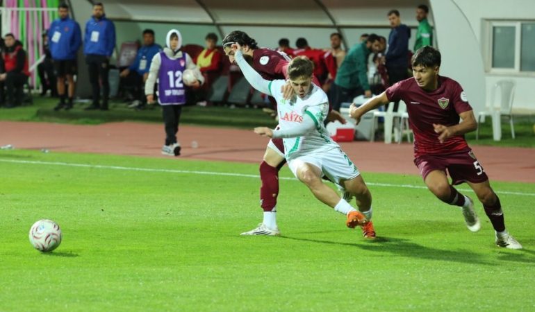 Isparta32spor Evinde Coştu: Hatayspor’u Tek Golle Devirdi!