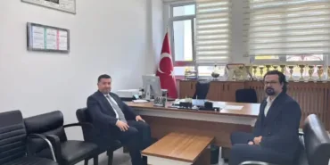 Isparta’da Eğitim Ateşi Yükseliyor: Müdür Ocak Sınıflara Girdi, Öğrencilerle Kalpten Sohbet Etti!