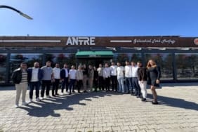 Isparta’da Eminevim’den Örnek Buluşma: Müşterilerle Kahvaltıda Samimi Anlar!