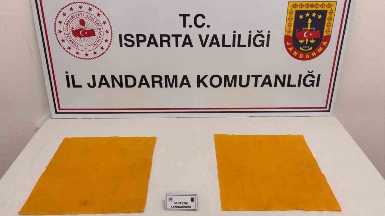 Isparta’da Jandarmadan Zehir Tacirlerine Darbe! Gönen’de 13 Bin Kullanımlık Sentetik Madde Ele Geçirildi, 1 Tutuklama