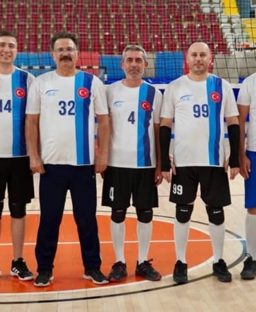 Isparta’da Kamu Spor Oyunları’nda Voleybol Fırtınası Başladı!