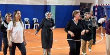 Isparta’da ‘Mahallemde Hareket Var’ Coşkusu: Kadınlar Pilatesle Zinde Kalıyor!
