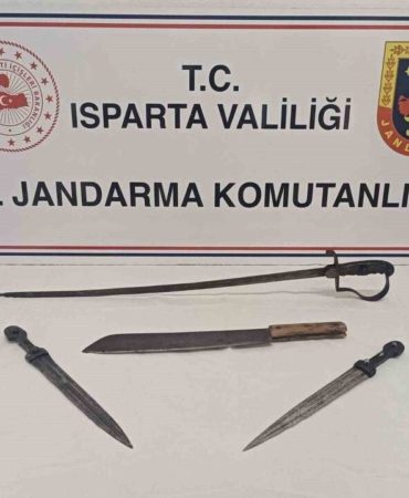 Isparta’da Tarihi Miras Operasyonu: 20 Şüpheli Yakalandı, Değerli Eserler Ele Geçirildi!