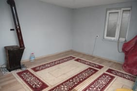 Isparta’da Yıkılan Evden Doğan Umut: Neşe Uçar’ın Hayatı Başkan Başdeğirmen Sayesinde Yeniden Kuruldu!